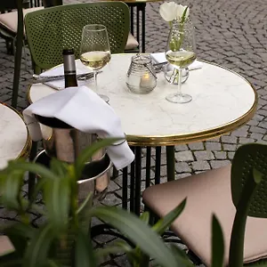 https://le-virage-maastricht.valkenburgaandegeul-hotels.com