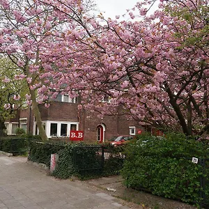 https://xavieras-bed-and-breakfast.utrechthotels.net